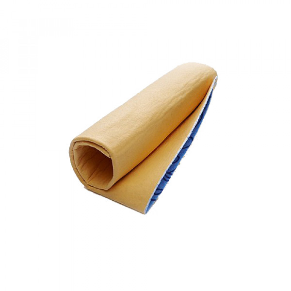 Suction cup with raised edge